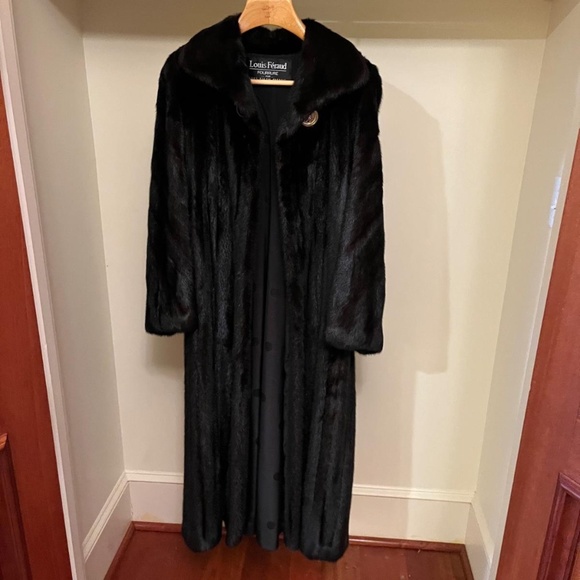 Full length mink coat. - Picture 3 of 13